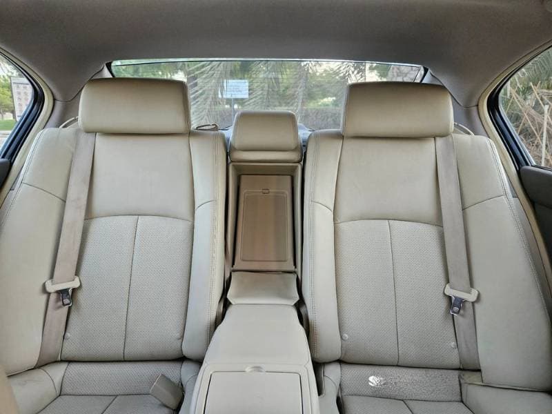 2012 Infiniti G25 Sedan thumbnail 4