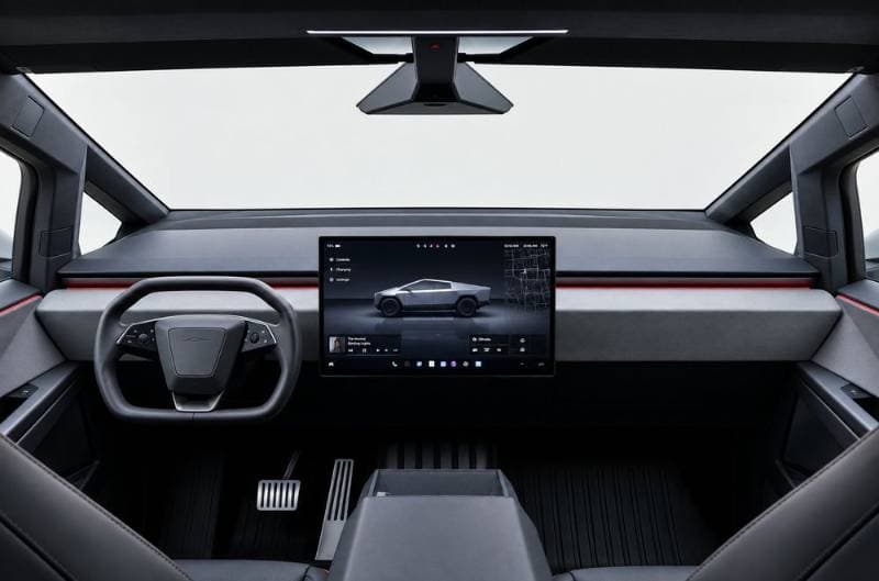 2025 Tesla Cybertruck thumbnail 2