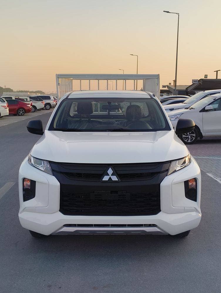 2023 Mitsubishi L200
