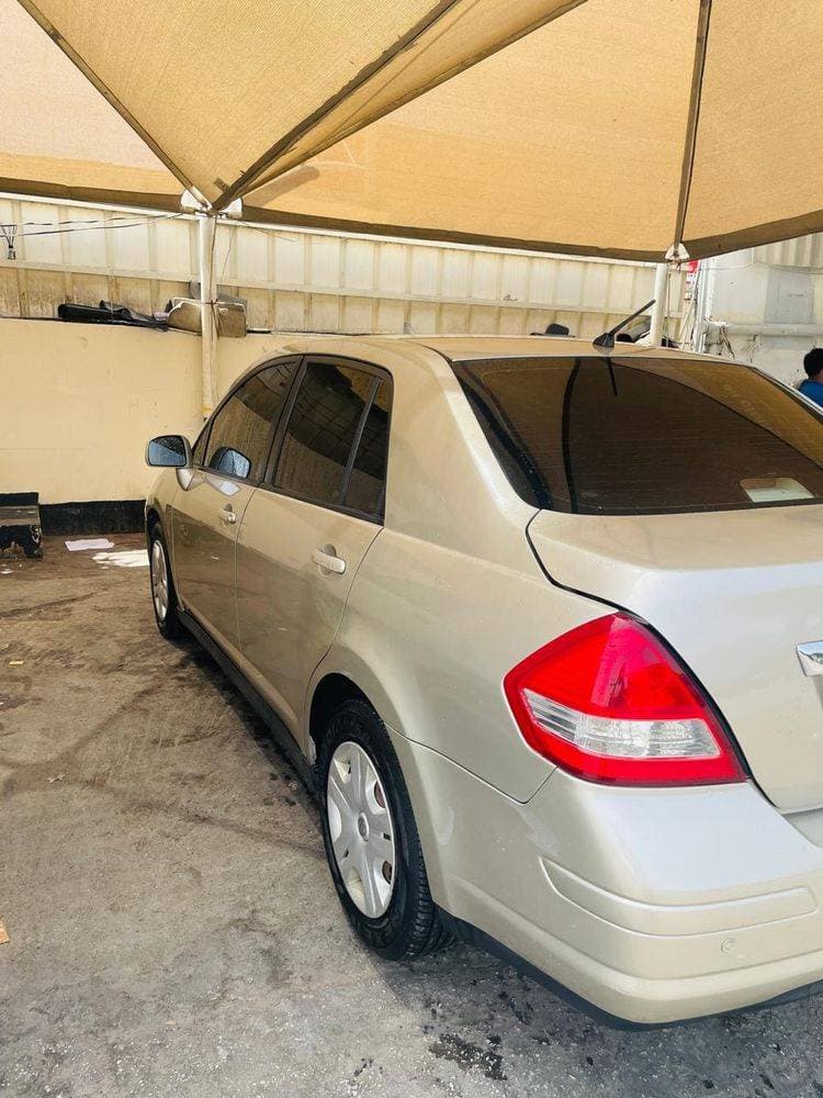 2011 Nissan Tiida