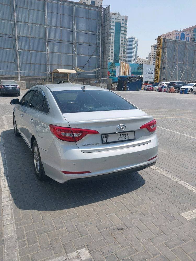 2015 Hyundai Sonata thumbnail 3