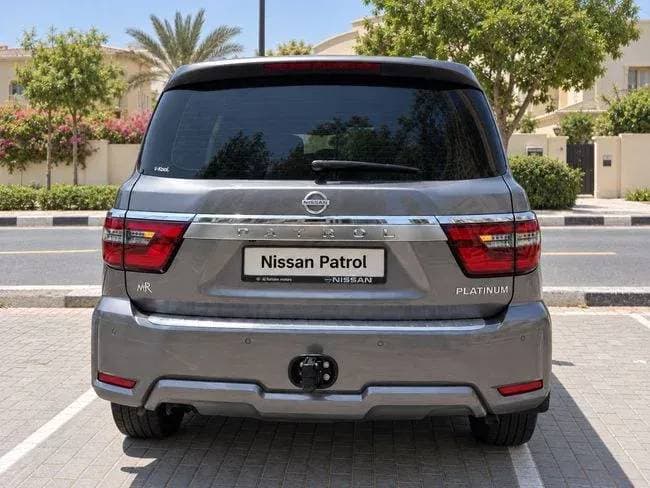2022 Nissan Patrol thumbnail 2