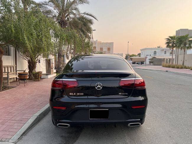 2021 Mercedes-Benz GLC-Class thumbnail 2