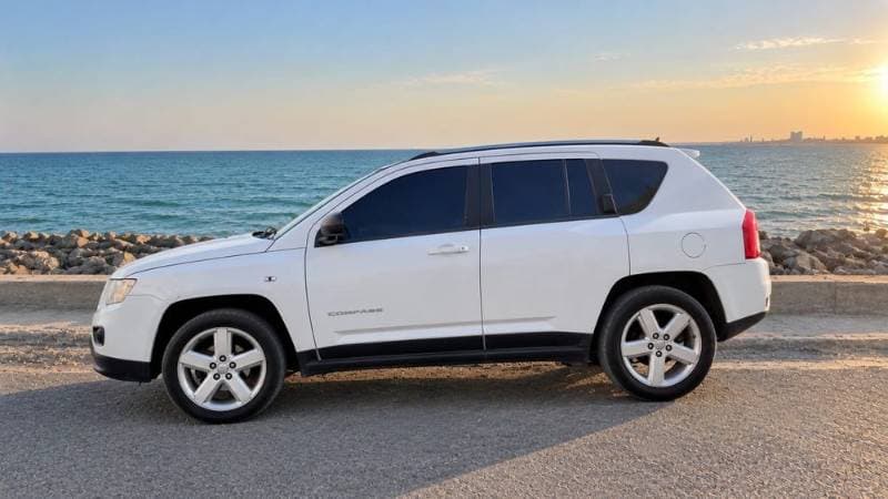 2013 Jeep Compass thumbnail 4