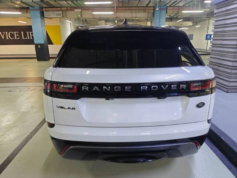 2022 Land Rover Range Rover Velar thumbnail 2