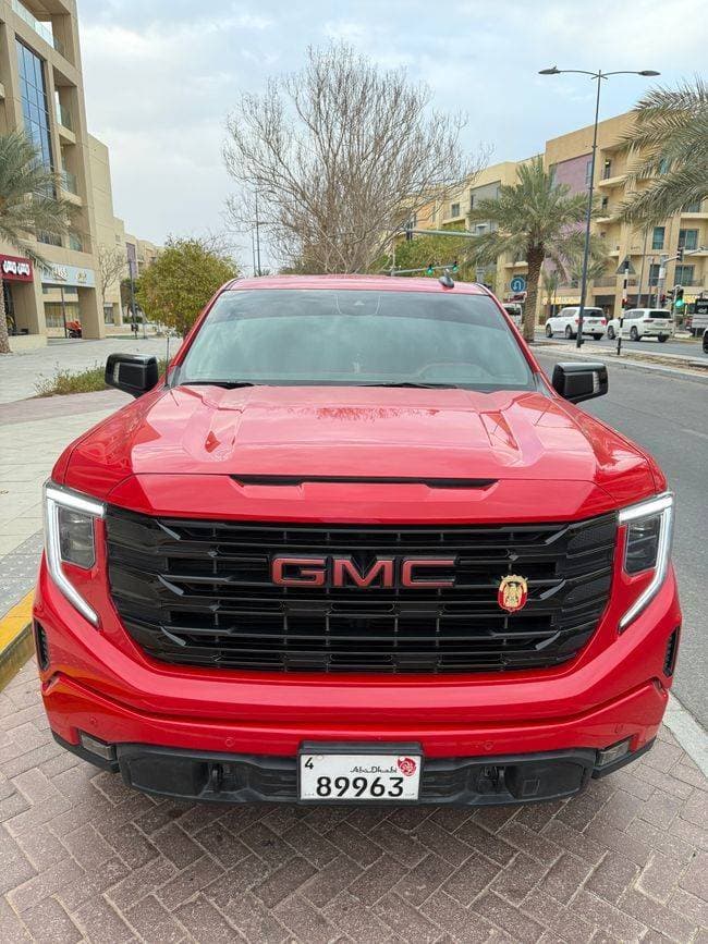 2025 GMC Sierra