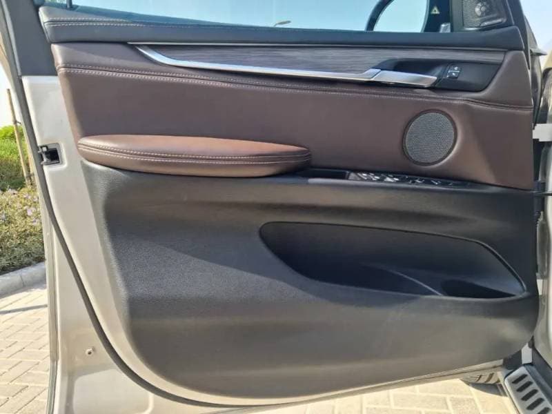 2016 BMW X5 thumbnail 10