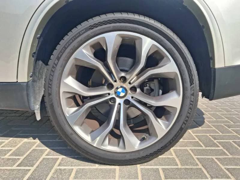2016 BMW X5 thumbnail 9