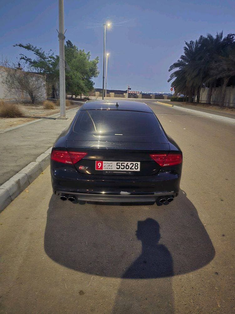 2014 Audi S7 thumbnail 4