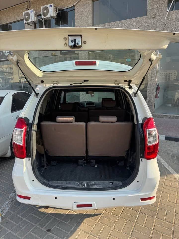 2018 Toyota Avanza thumbnail 3