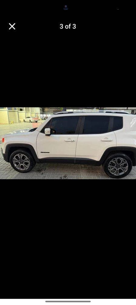 2017 Jeep Renegade thumbnail 3