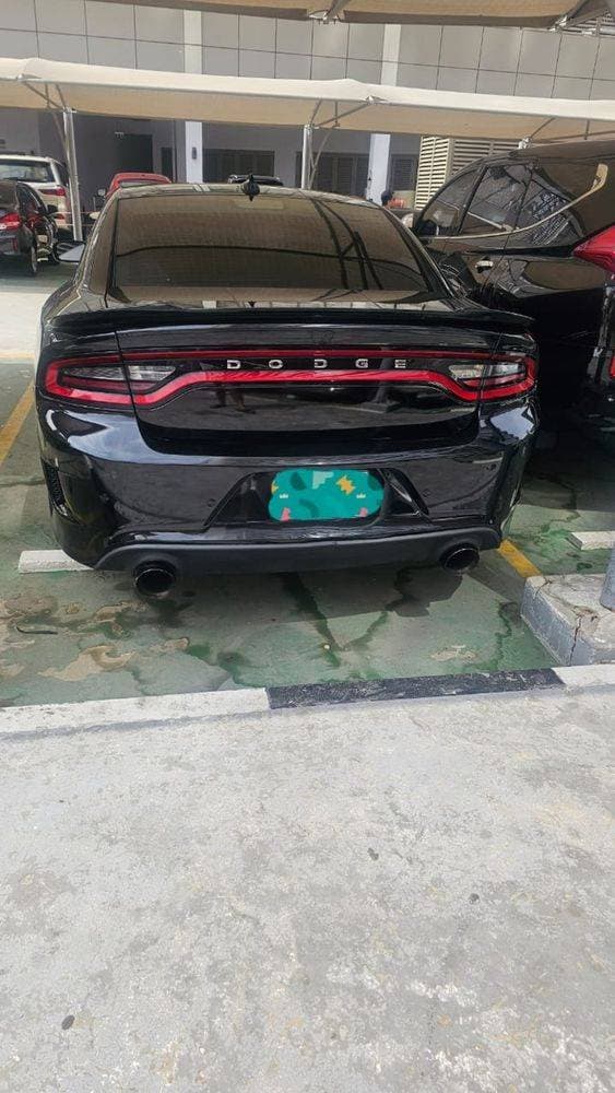 2022 Dodge Charger thumbnail 3