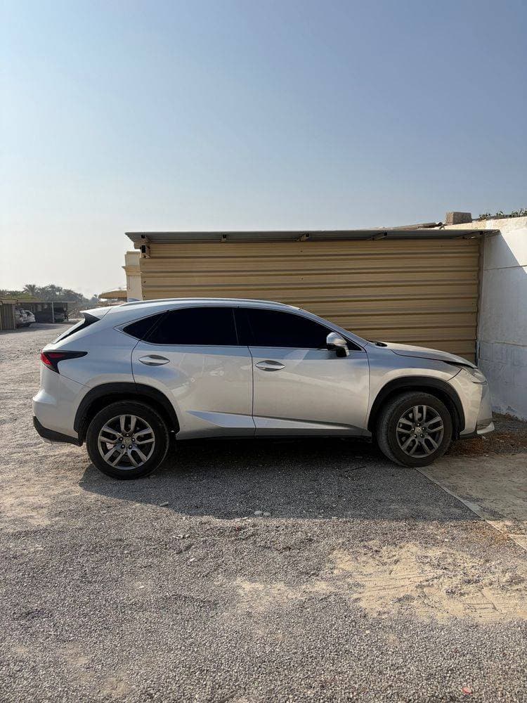 2016 Lexus NX thumbnail 5