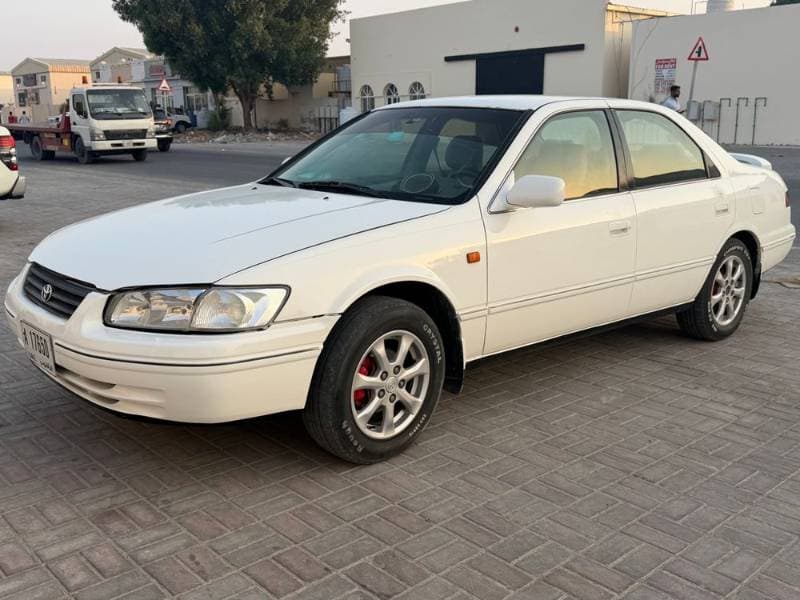 2000 Toyota Camry thumbnail 2
