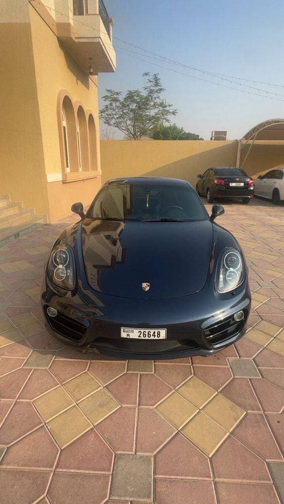 2016 Porsche Cayman thumbnail 4