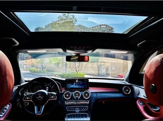 2019 Mercedes-Benz C-Class thumbnail 3