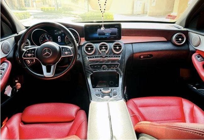 2019 Mercedes-Benz C-Class thumbnail 4