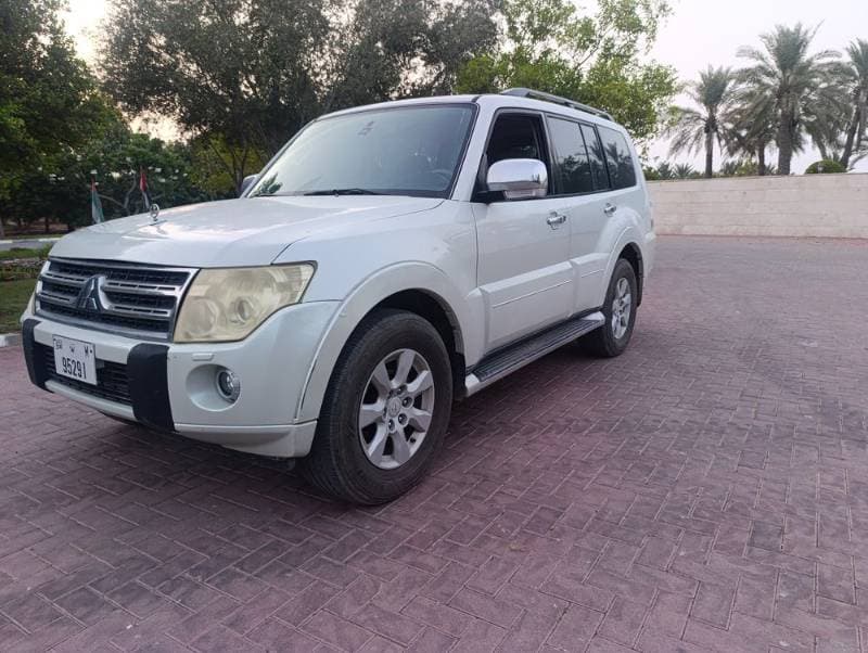 2011 Mitsubishi Pajero