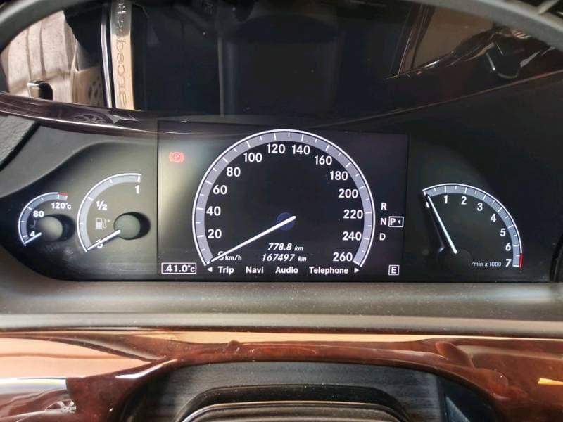 2013 Mercedes-Benz S-Class thumbnail 4