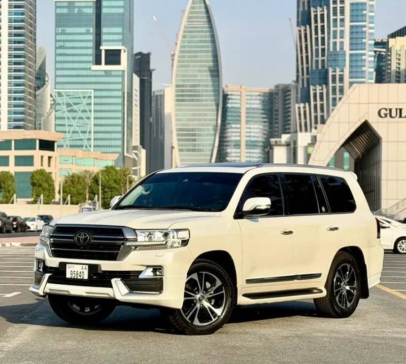 2021 Toyota Land Cruiser thumbnail 3