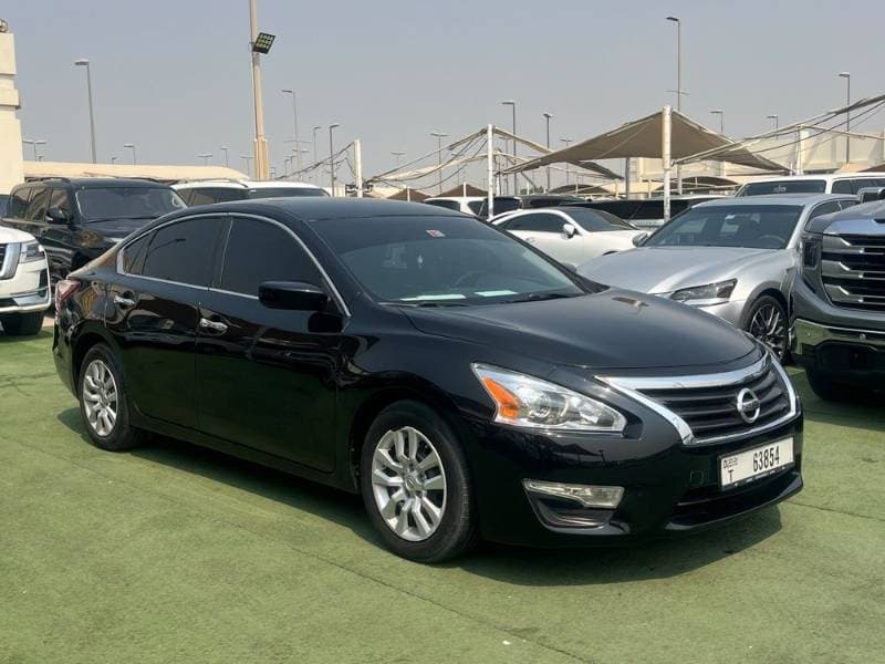 2013 Nissan Altima thumbnail 3