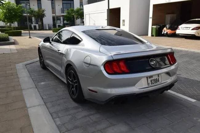 2018 Ford Mustang Coupe thumbnail 2