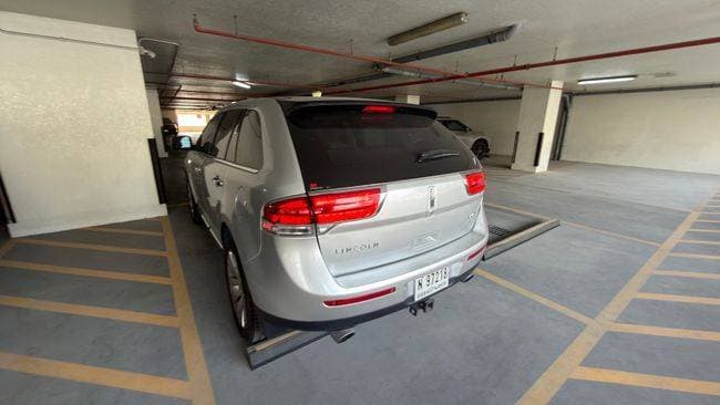 2014 Lincoln MKX thumbnail 2