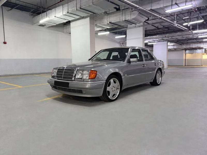 1992 Mercedes-Benz E-Class