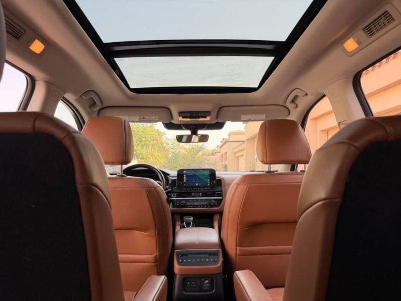 2023 Nissan Pathfinder thumbnail 2