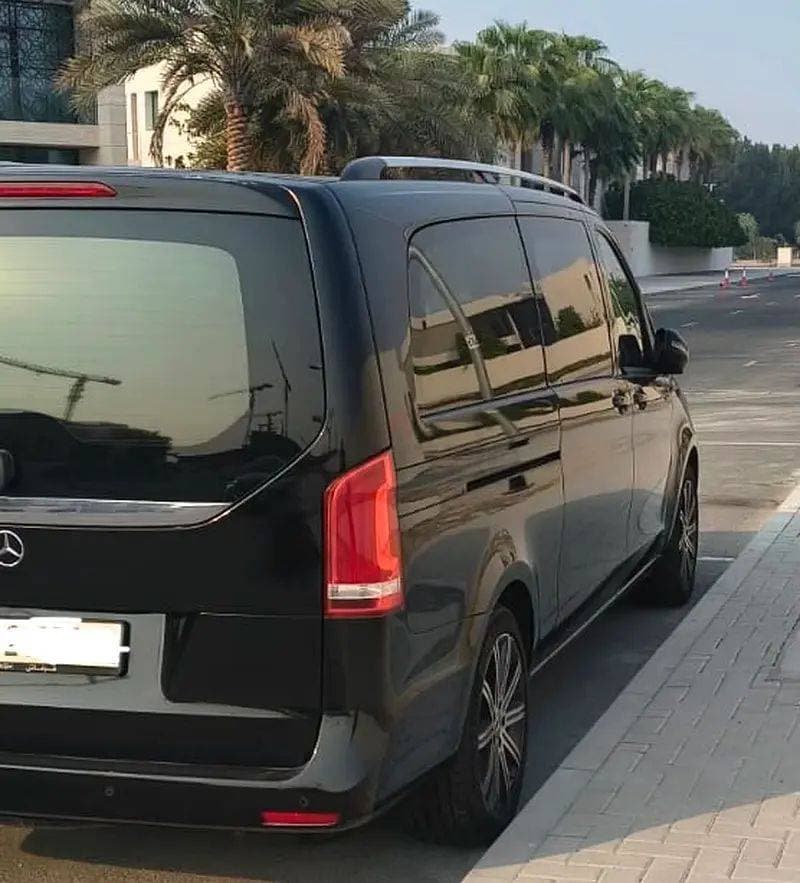 2020 Mercedes-Benz Viano thumbnail 2