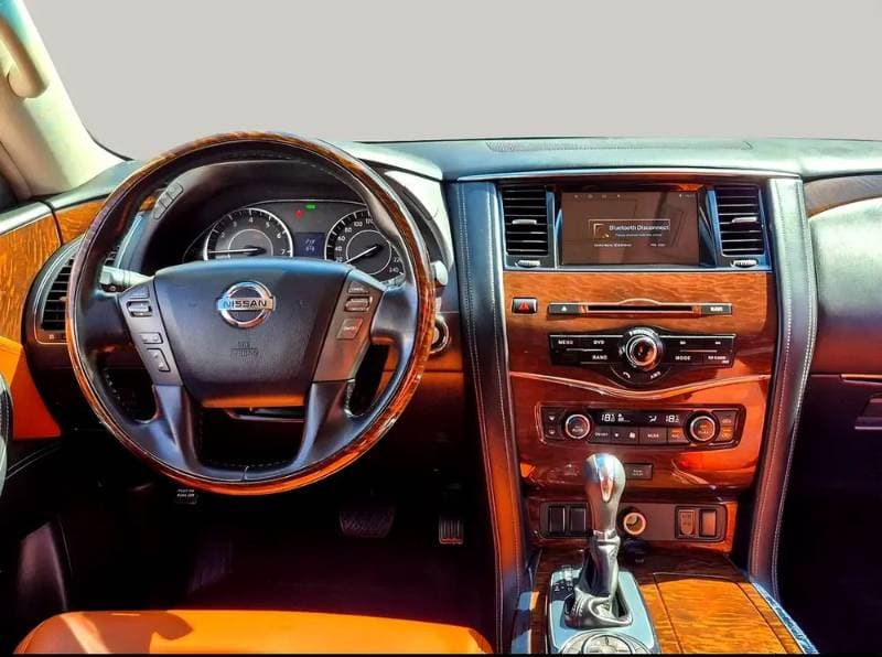 2019 Nissan Patrol thumbnail 2