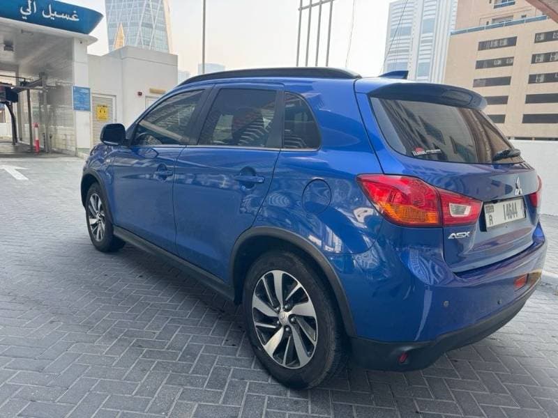 2017 Mitsubishi ASX thumbnail 3