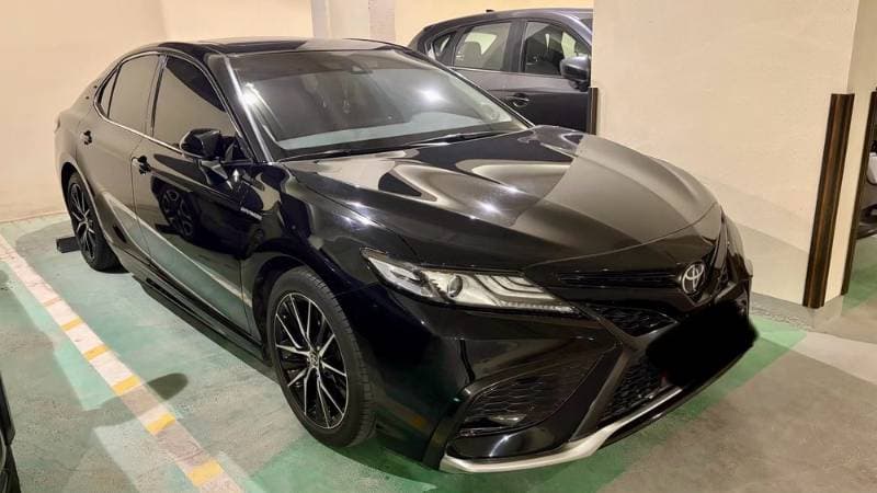 2024 Toyota Camry thumbnail 2