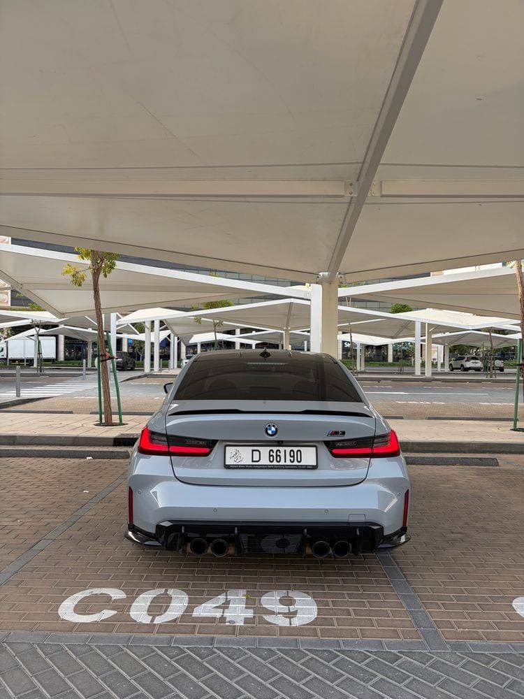 2022 BMW M3 Sedan thumbnail 3