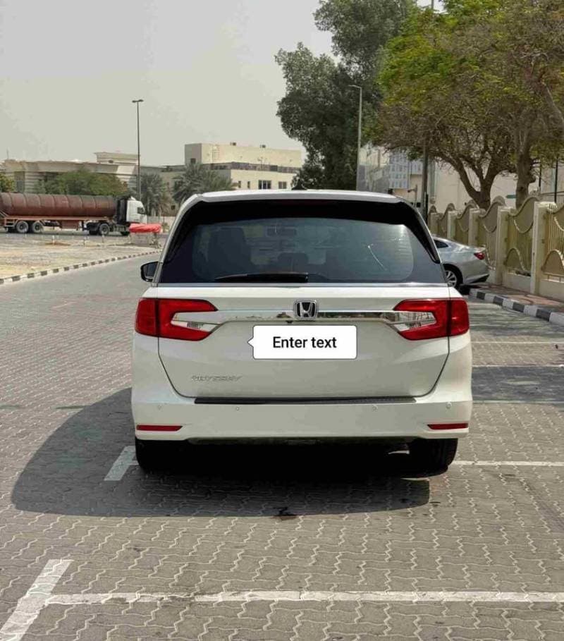 2019 Honda Odyssey thumbnail 2