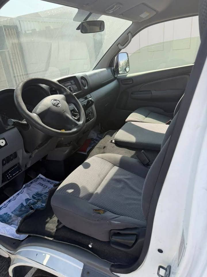 2020 Nissan NV350 thumbnail 3