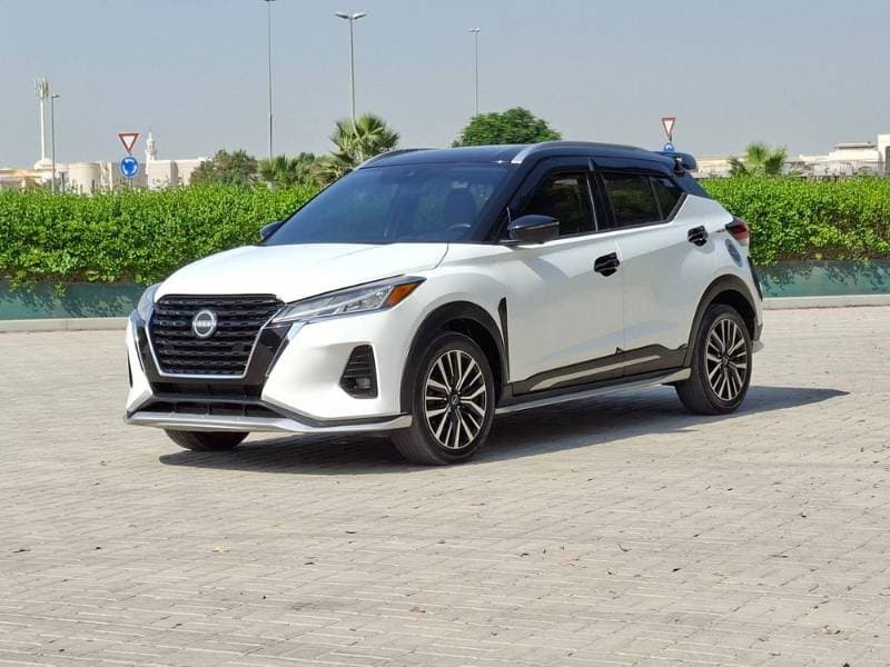 2023 Nissan Kicks thumbnail 2