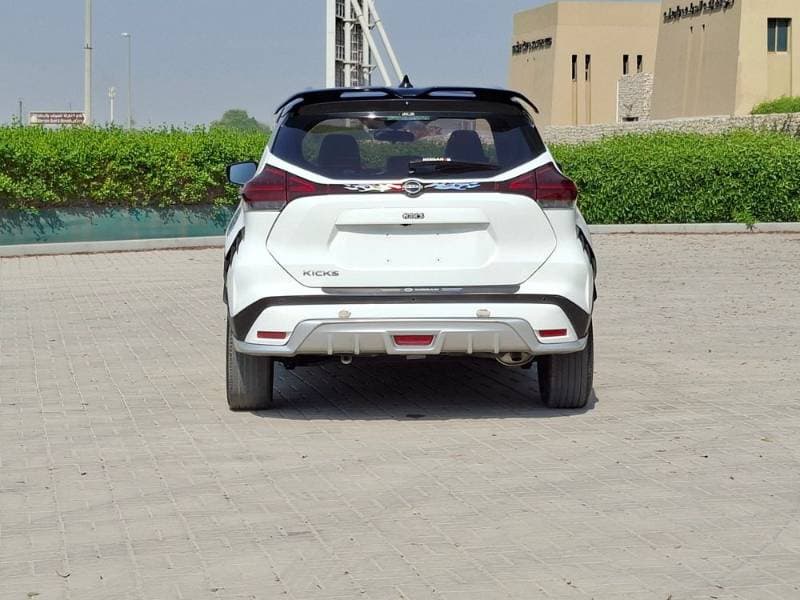 2023 Nissan Kicks thumbnail 4