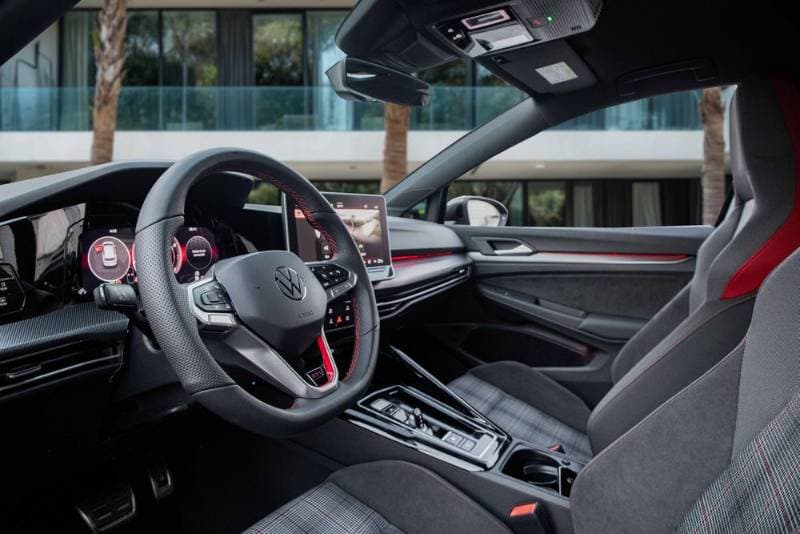 2026 Volkswagen Golf thumbnail 9