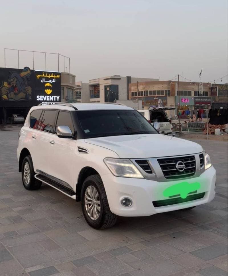 2018 Nissan Patrol thumbnail 2