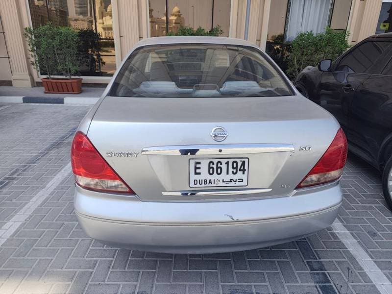 2004 Nissan Sunny thumbnail 2