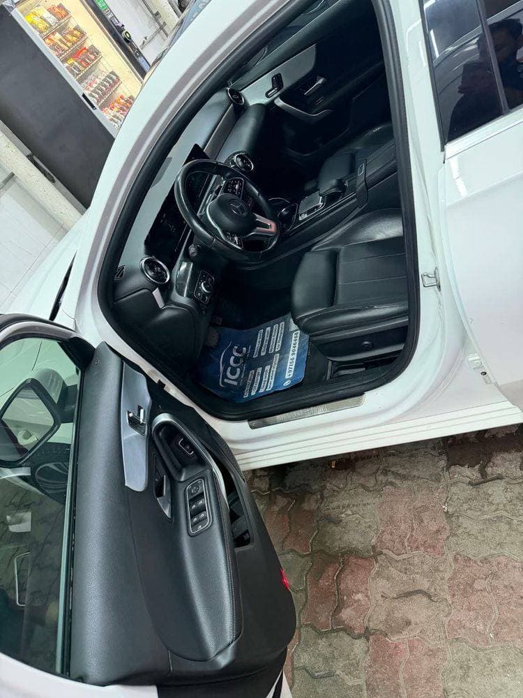2019 Mercedes-Benz A-Class thumbnail 3