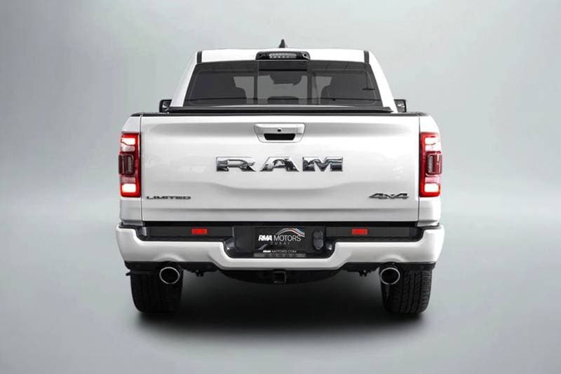 2023 RAM 1500 thumbnail 4