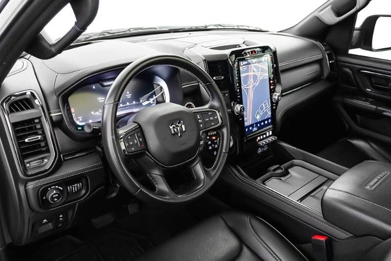 2023 RAM 1500 thumbnail 7