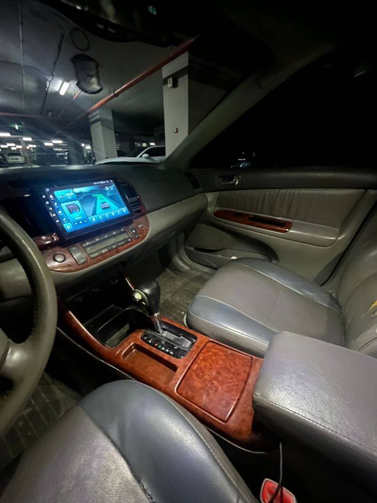 2004 Toyota Camry thumbnail 4