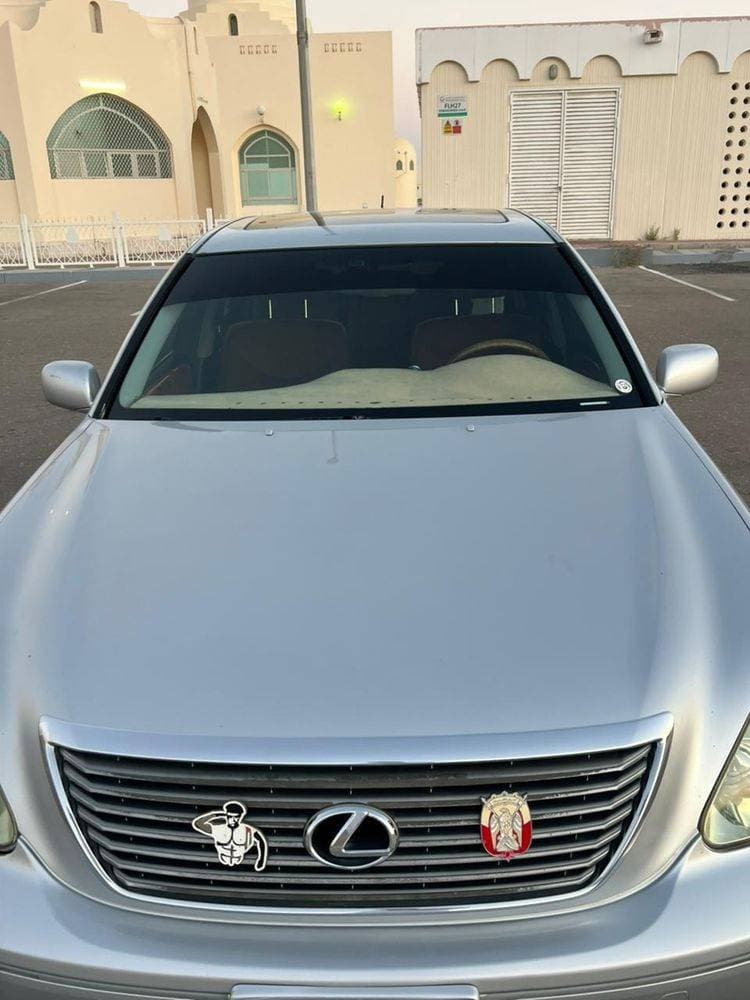 2005 Lexus LS 430 thumbnail 2