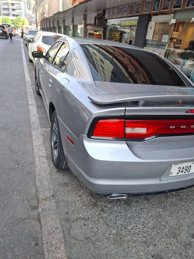 2014 Dodge Charger thumbnail 2