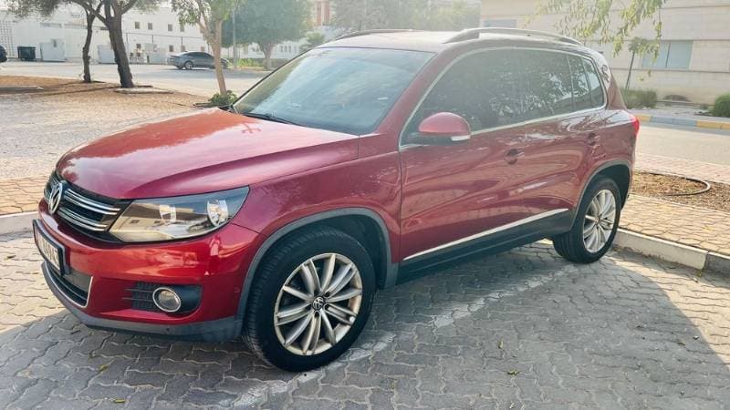 2012 Volkswagen Tiguan thumbnail 3