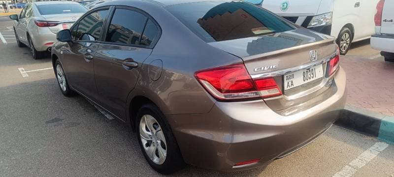 2015 Honda Civic thumbnail 3