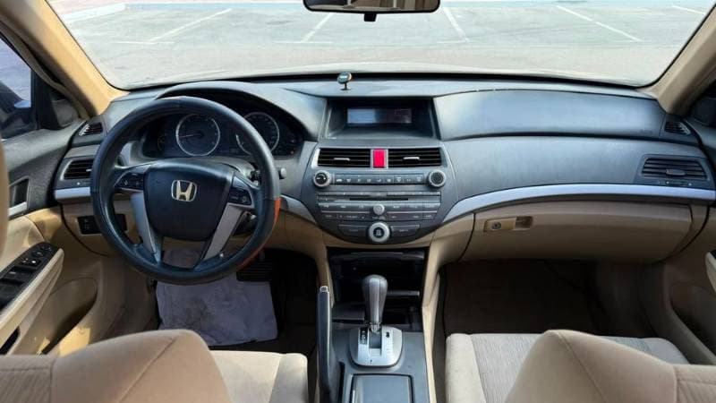 2011 Honda Accord thumbnail 5